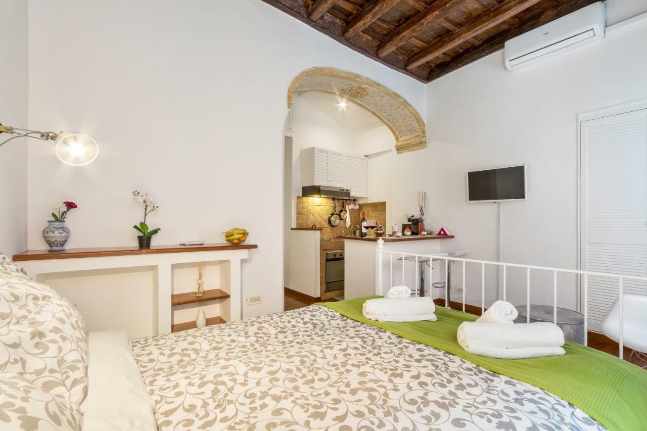 Enchanting Loft In Trastevere Рим Екстер'єр фото